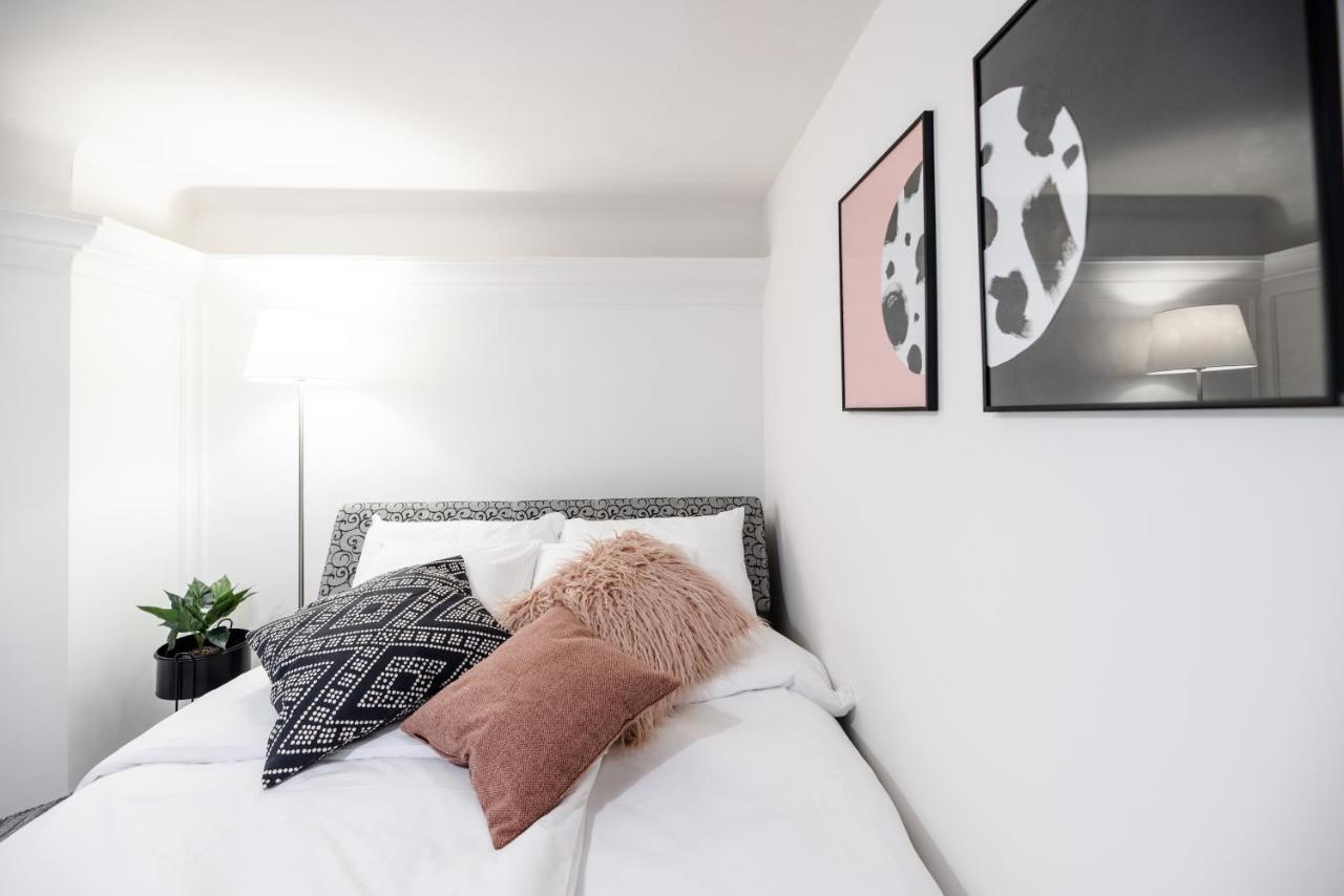 Rainbow Dream Apartment บูดาเปสต์ ภายนอก รูปภาพ