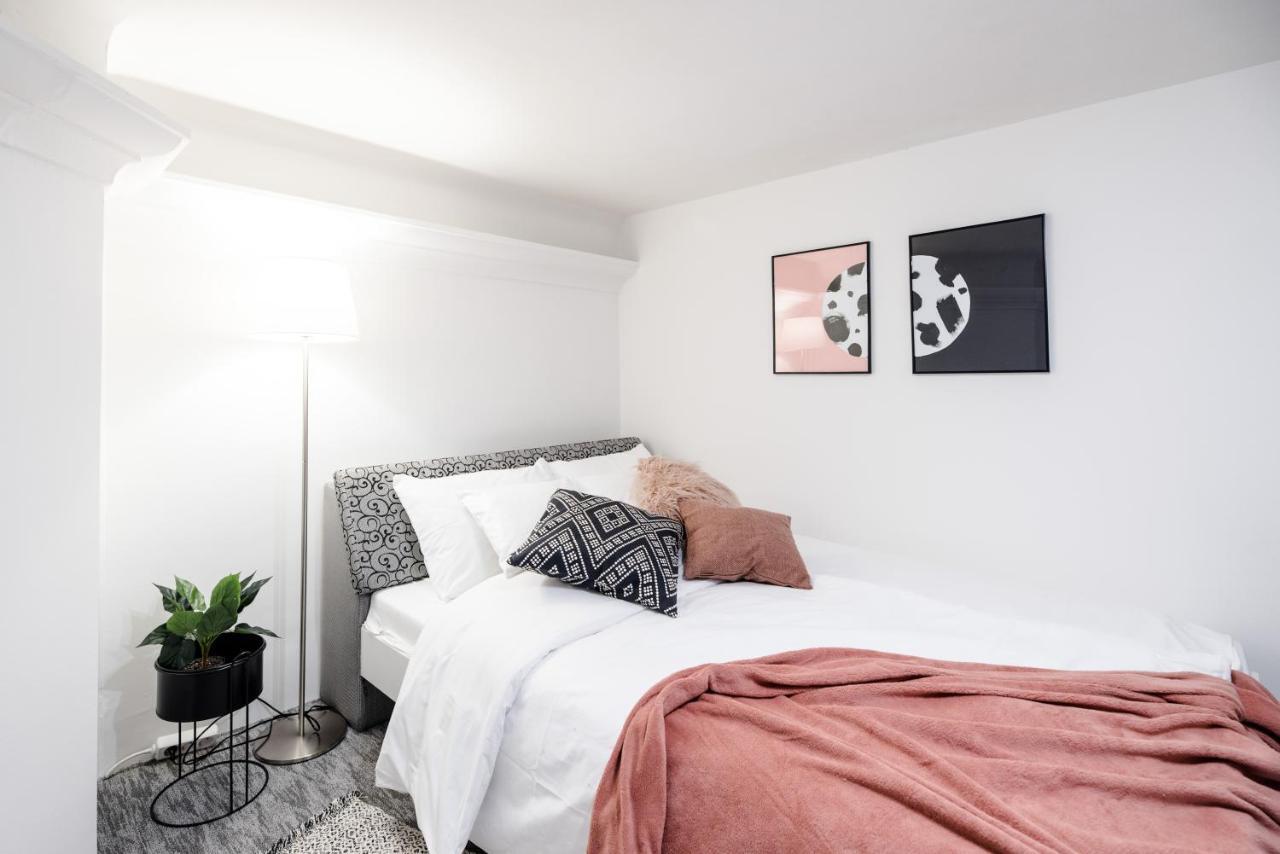 Rainbow Dream Apartment บูดาเปสต์ ภายนอก รูปภาพ