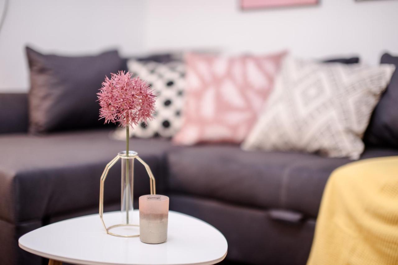 Rainbow Dream Apartment บูดาเปสต์ ภายนอก รูปภาพ