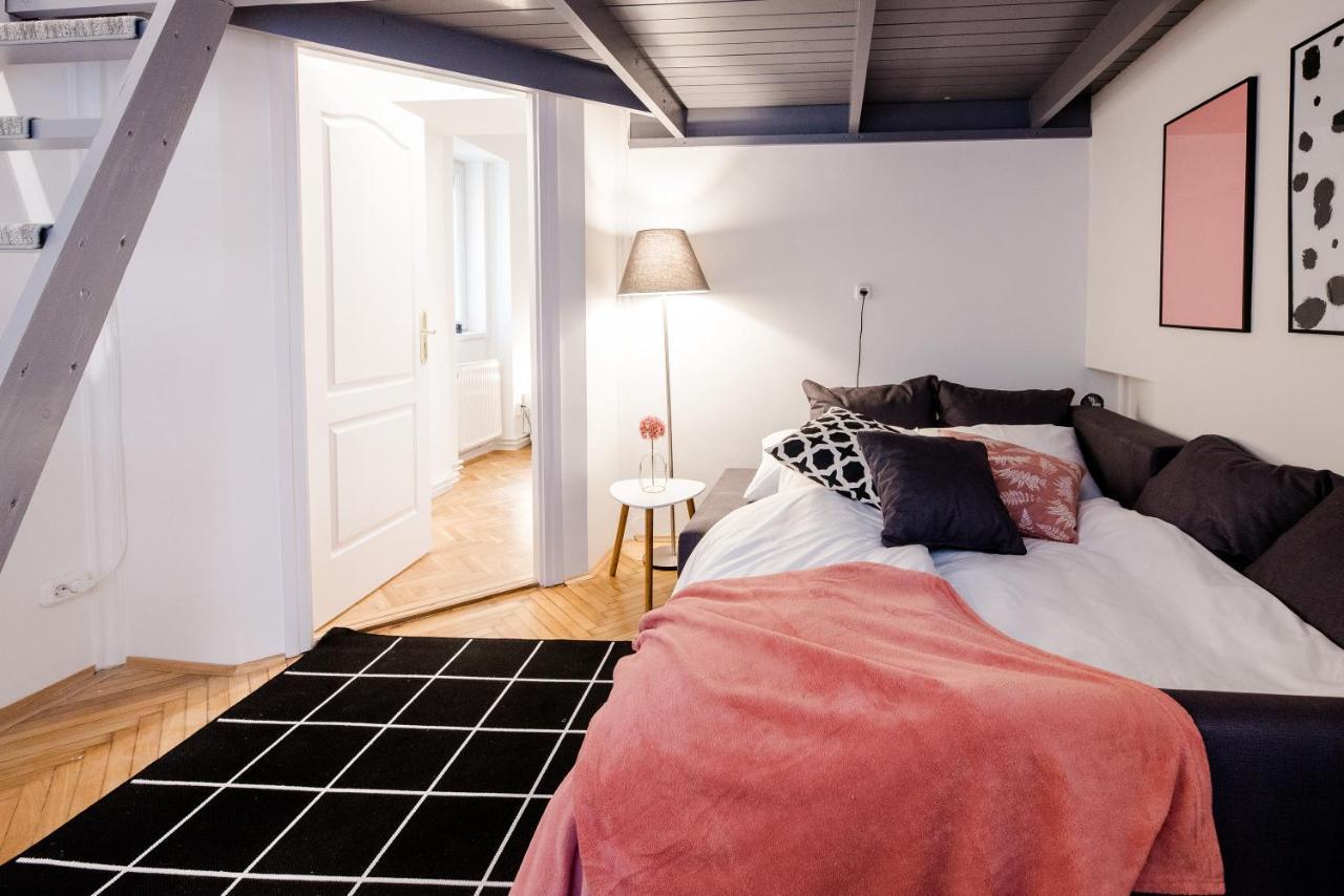 Rainbow Dream Apartment บูดาเปสต์ ภายนอก รูปภาพ