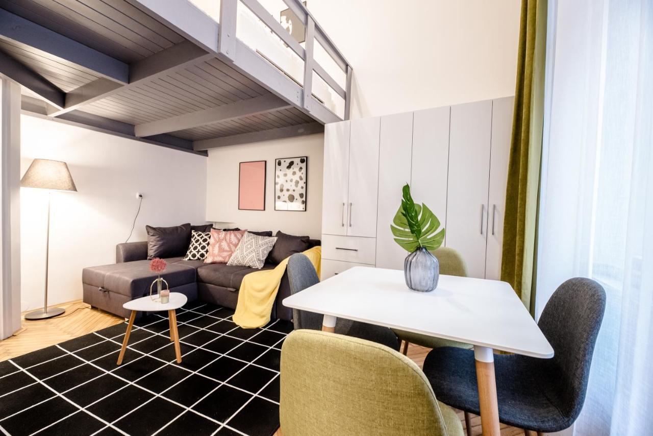 Rainbow Dream Apartment บูดาเปสต์ ภายนอก รูปภาพ